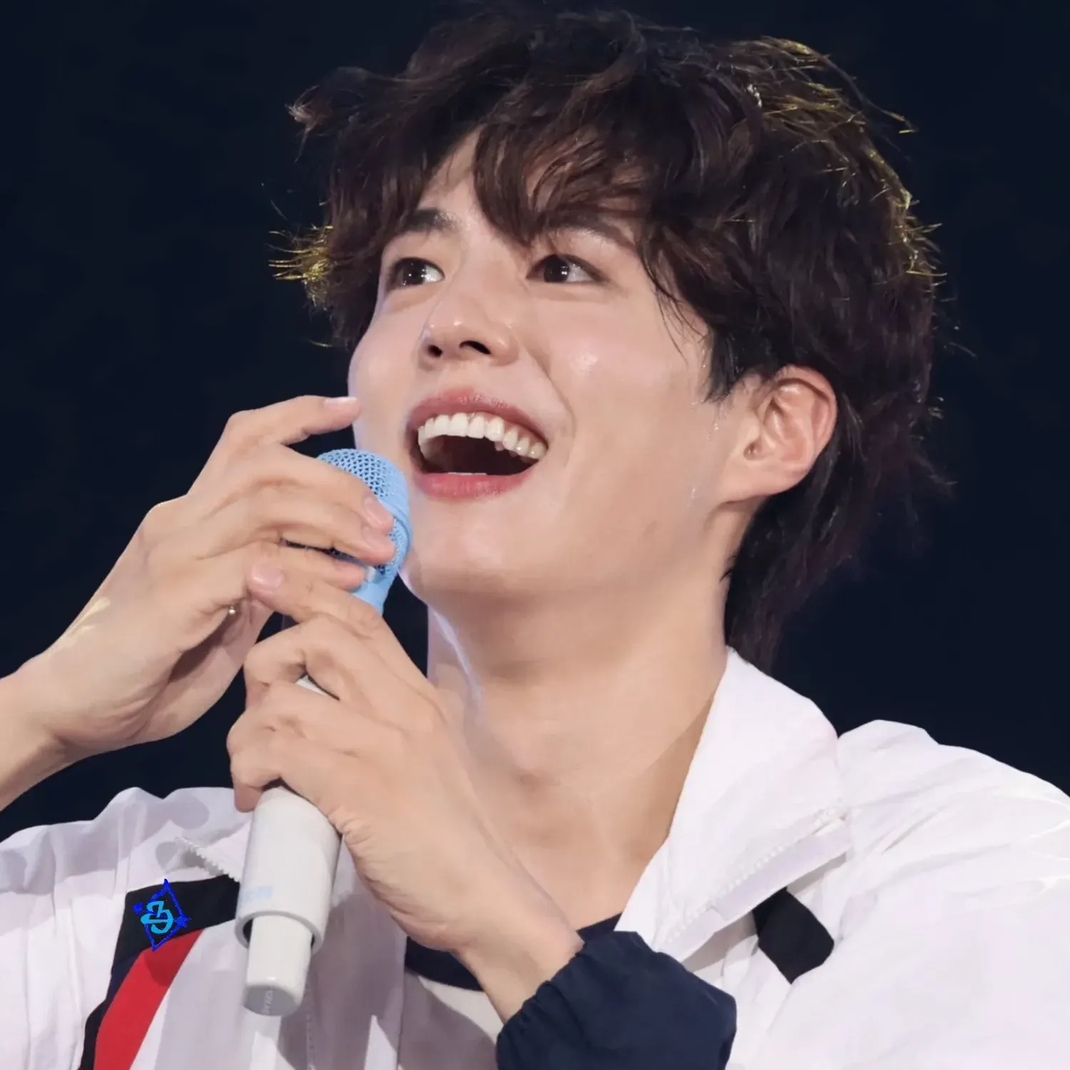 Behind-the-scenes cut of Park Bogum