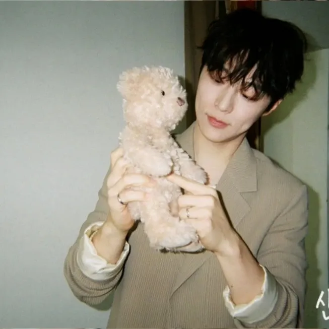 Recent activity shot of Bae Inhyuk