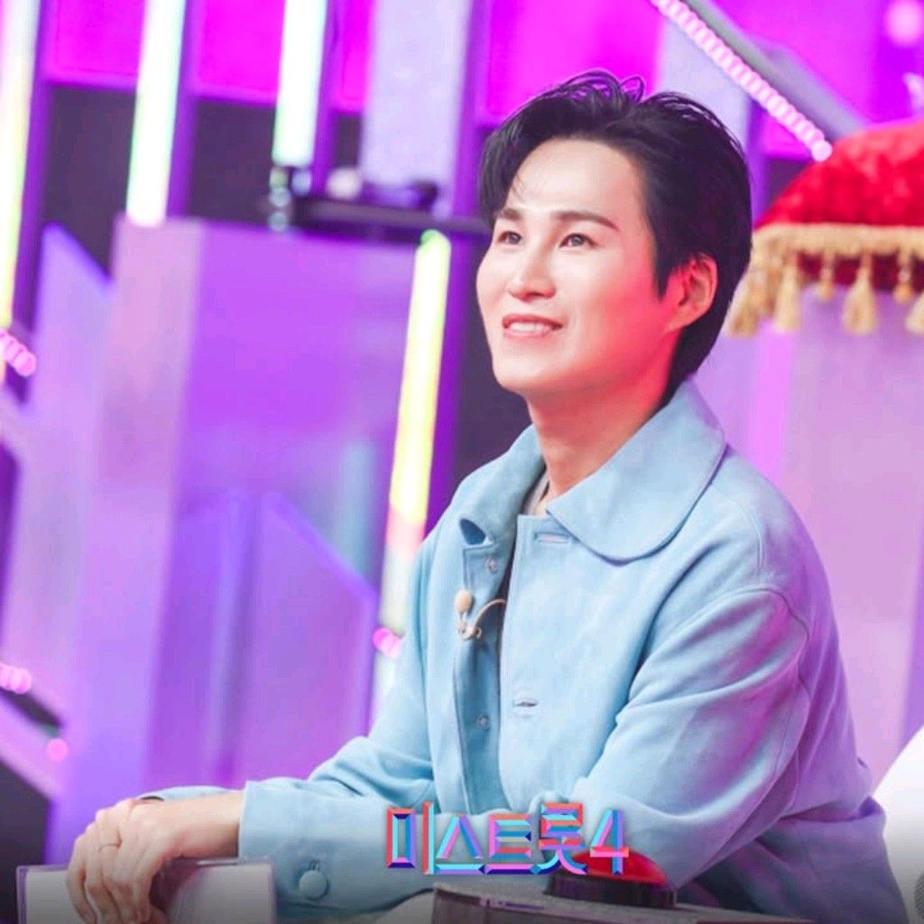 Latest photo of Kim Heejae