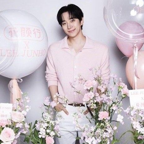 Cuplikan di balik layar dari Lee Junho