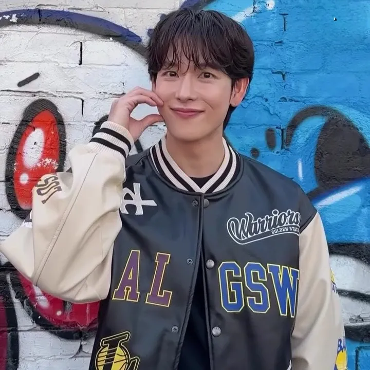 A moment captured by a fan of Yim Siwan