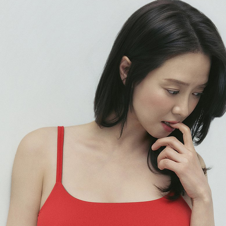 Cuplikan di balik layar dari Song Jihyo
