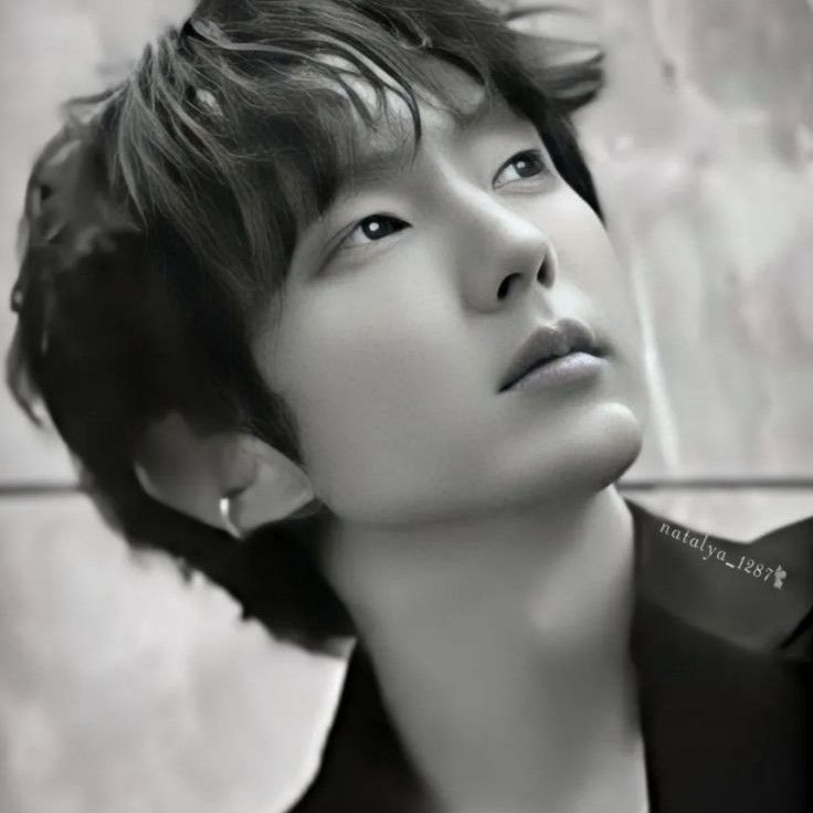 Latest photo of Lee Joongi