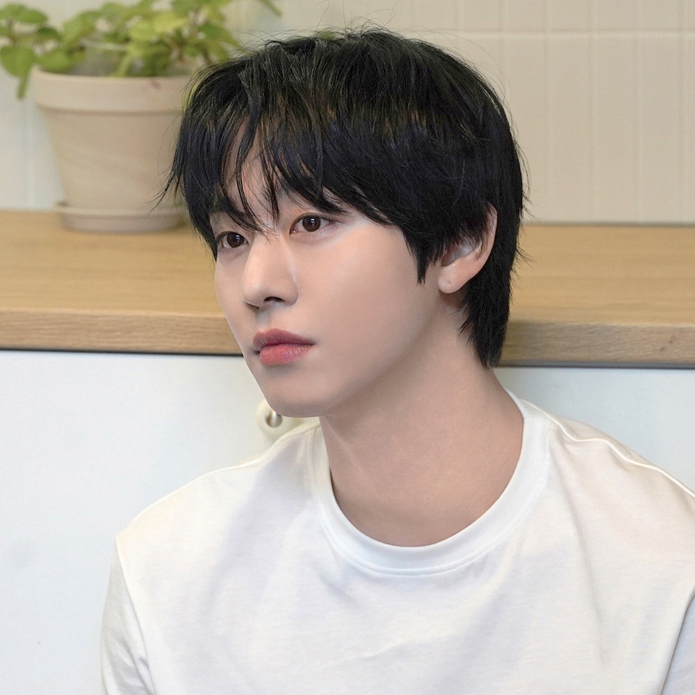 安孝燮的最新照片