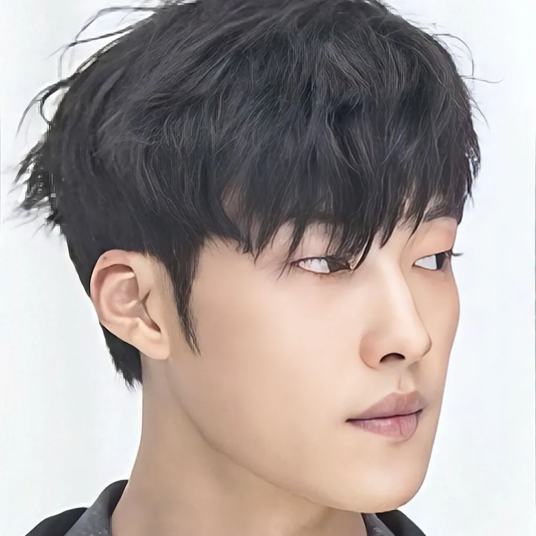 Latest photo of Woo Dohwan