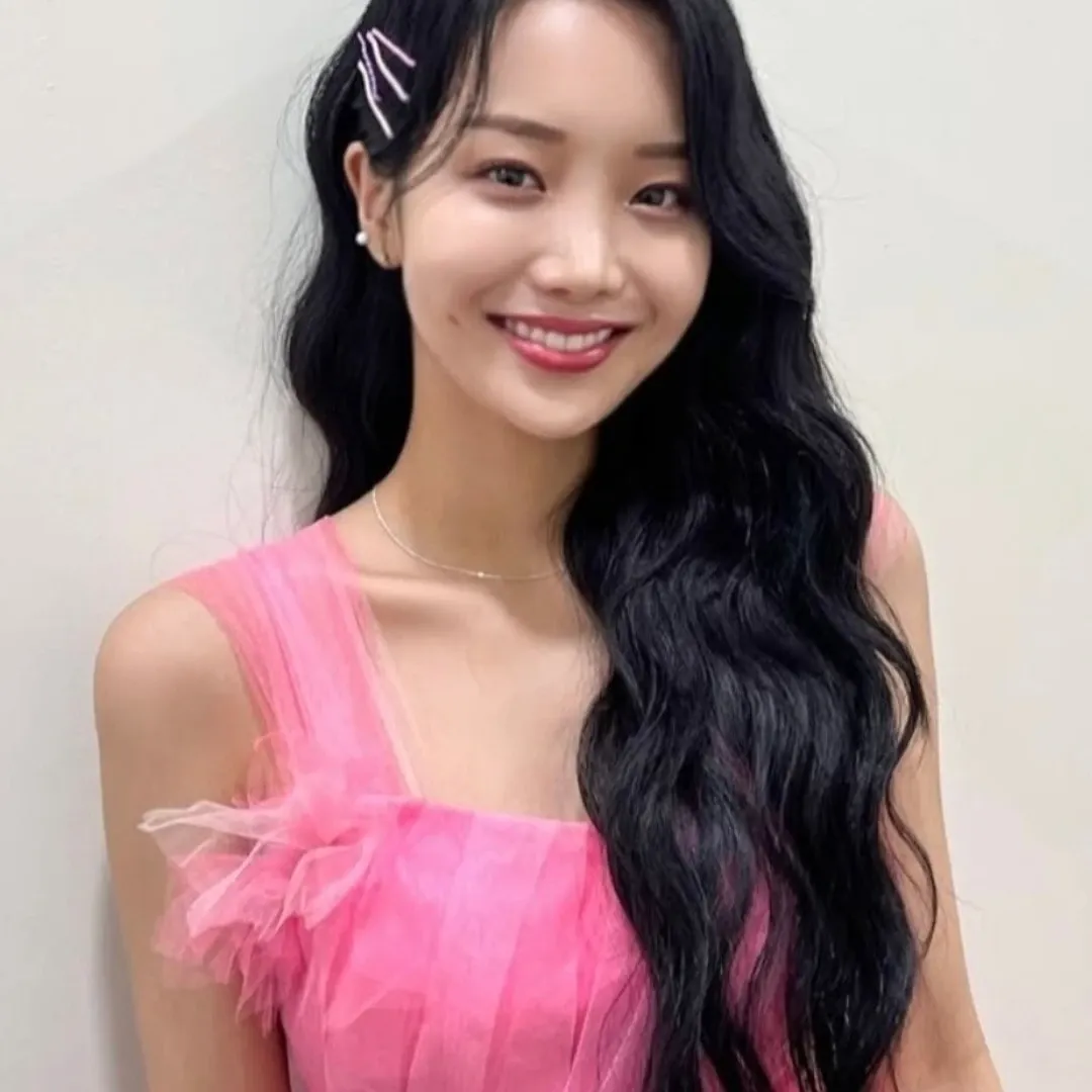 Latest photo of Kim Soyeon (2004)