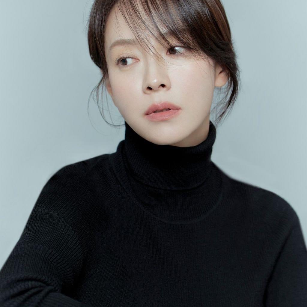 粉丝拍下的宋智孝瞬间