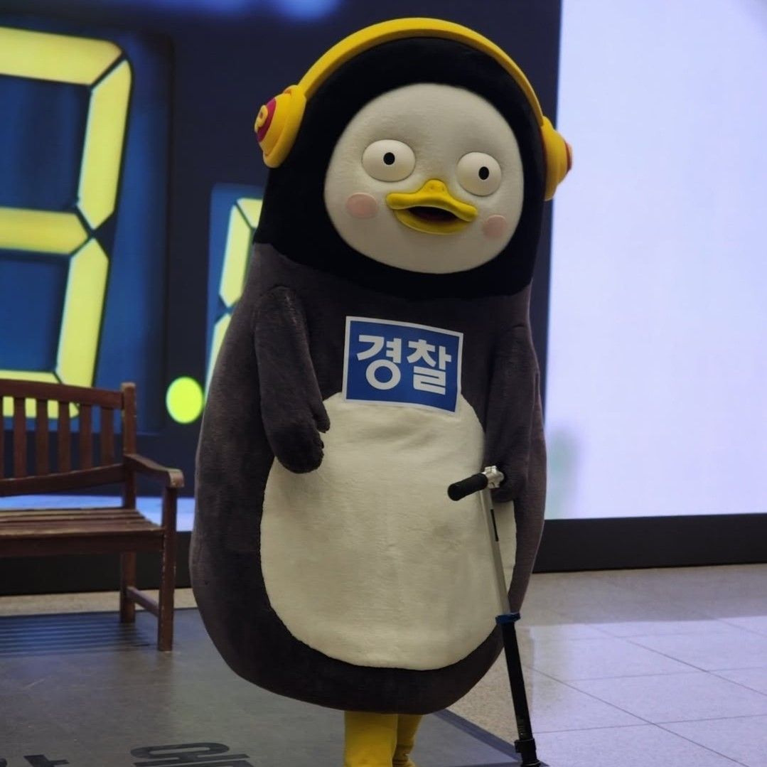 ペンスの最新写真