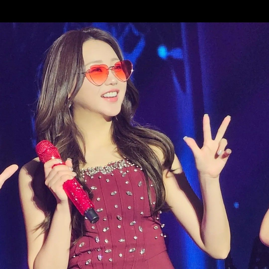 Cuplikan di balik layar dari Hong Jiyoon