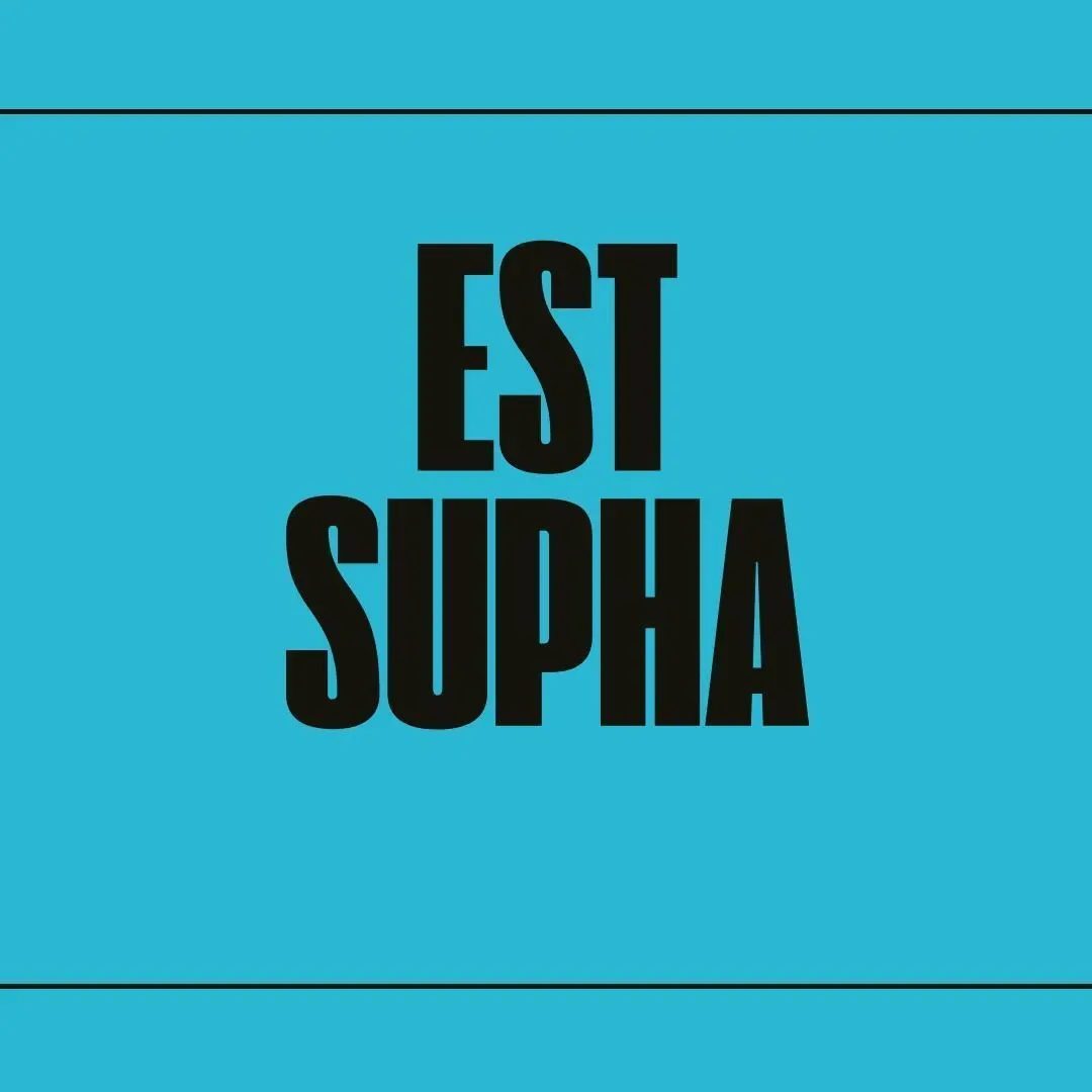 A moment captured by a fan of Est Supha Sangaworawong