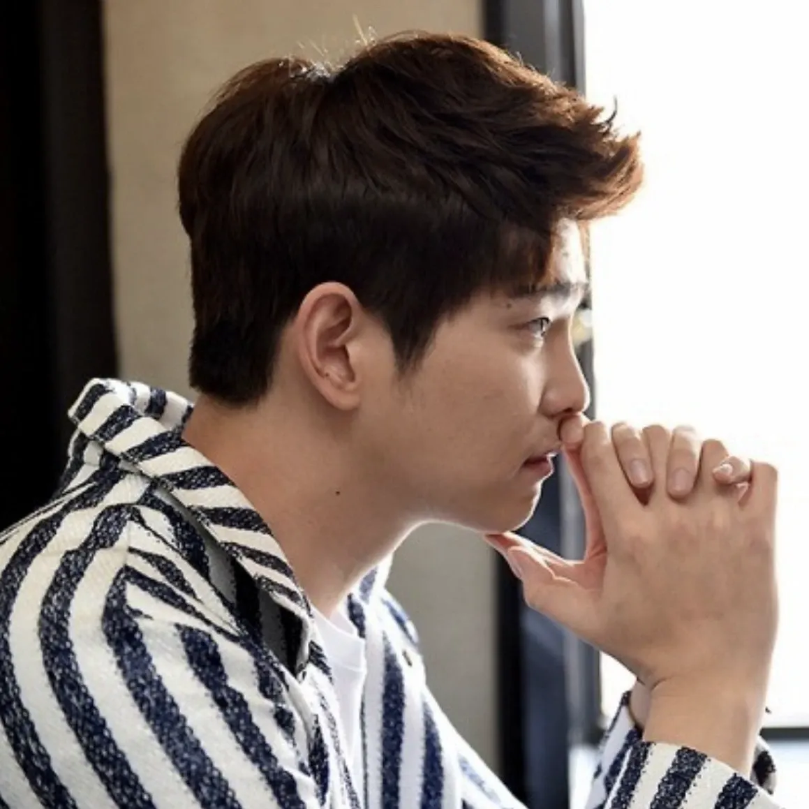 Behind-the-scenes cut of Yoon Kyunsang