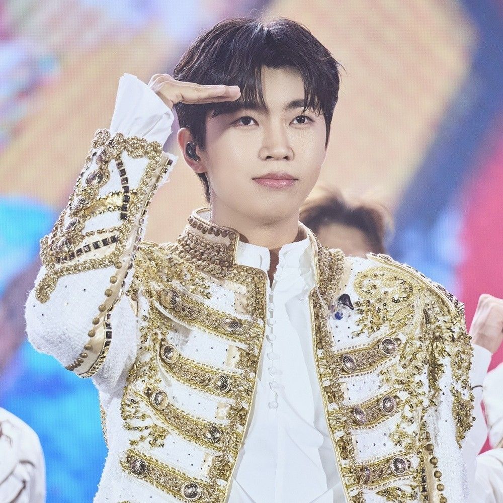 임영웅의 비하인드 컷