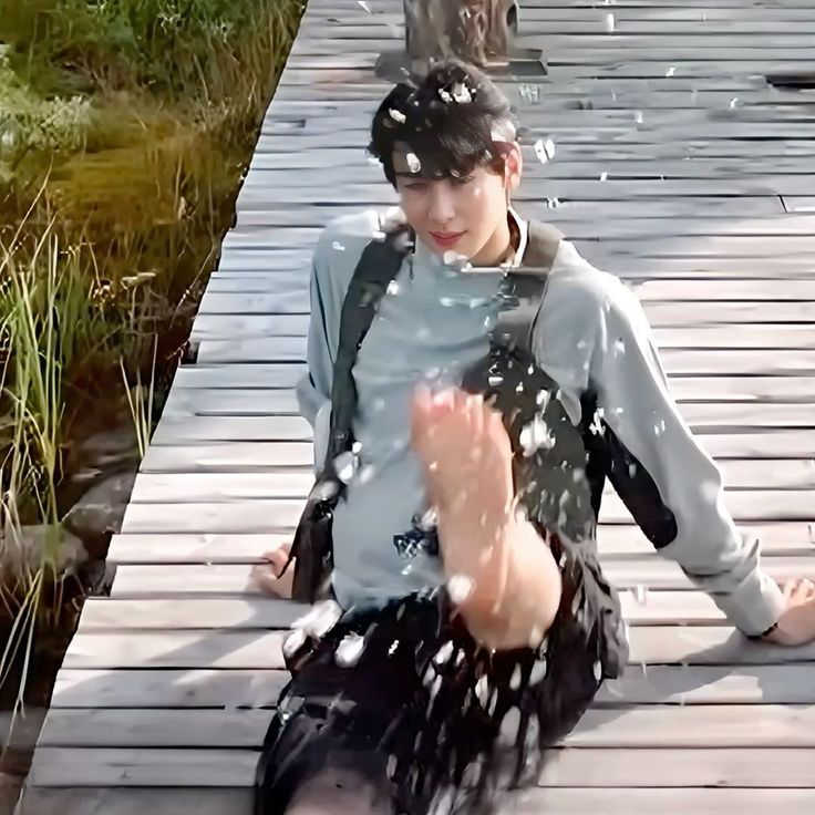 Recent activity shot of Cha Eunwoo