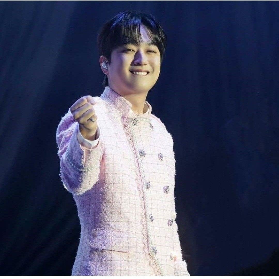 Momen yang diabadikan oleh penggemar Lee Chanwon