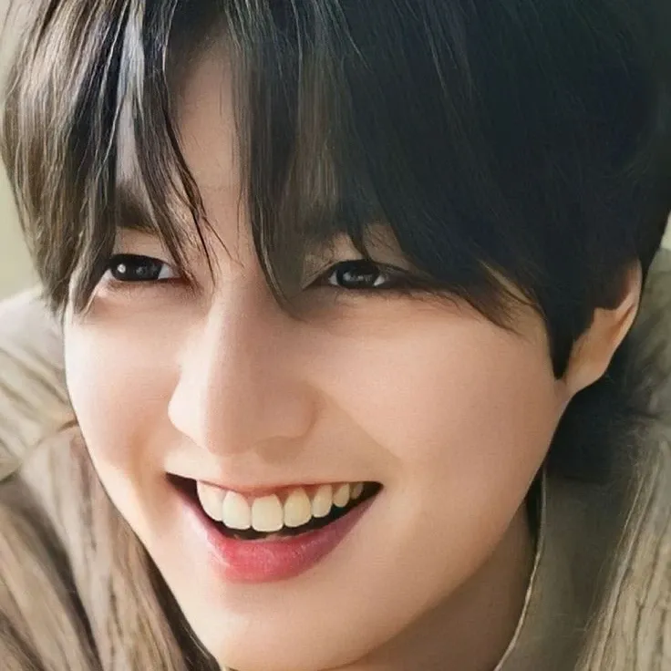 Recent activity shot of Lee Minho