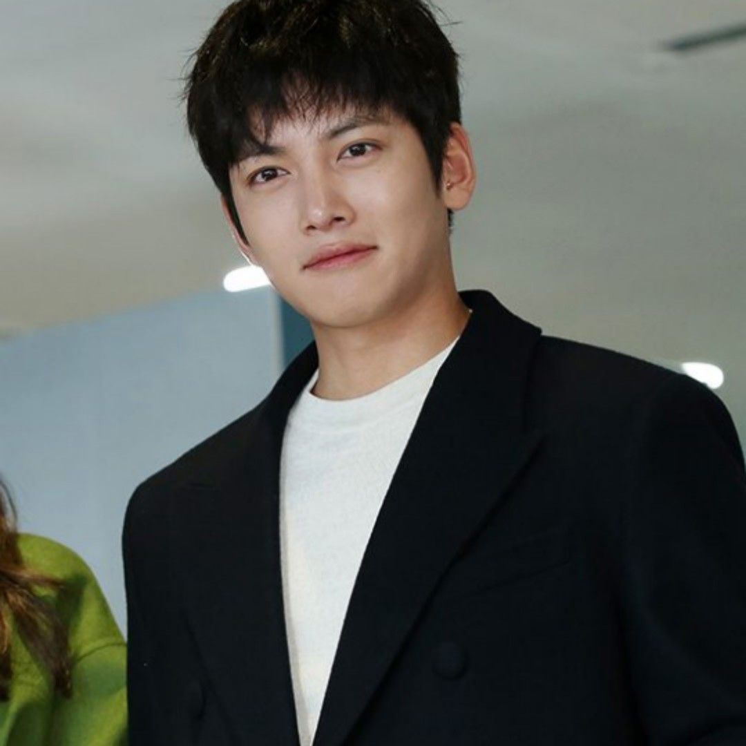 池昌旭的最新照片