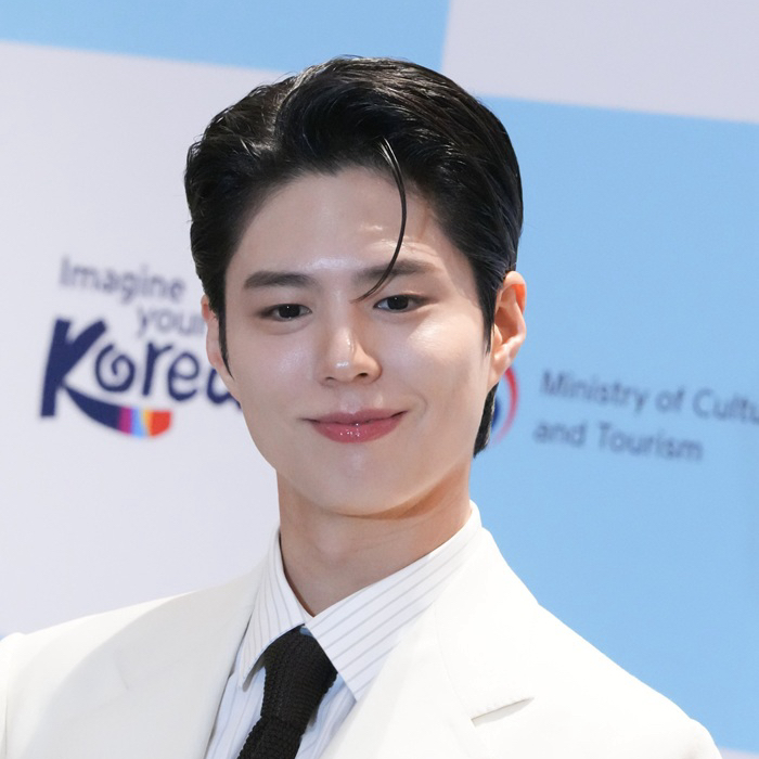 Latest photo of Park Bogum