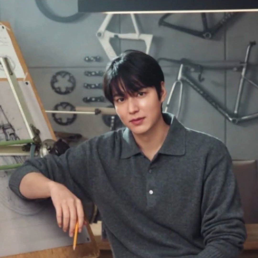 Latest photo of Lee Minho