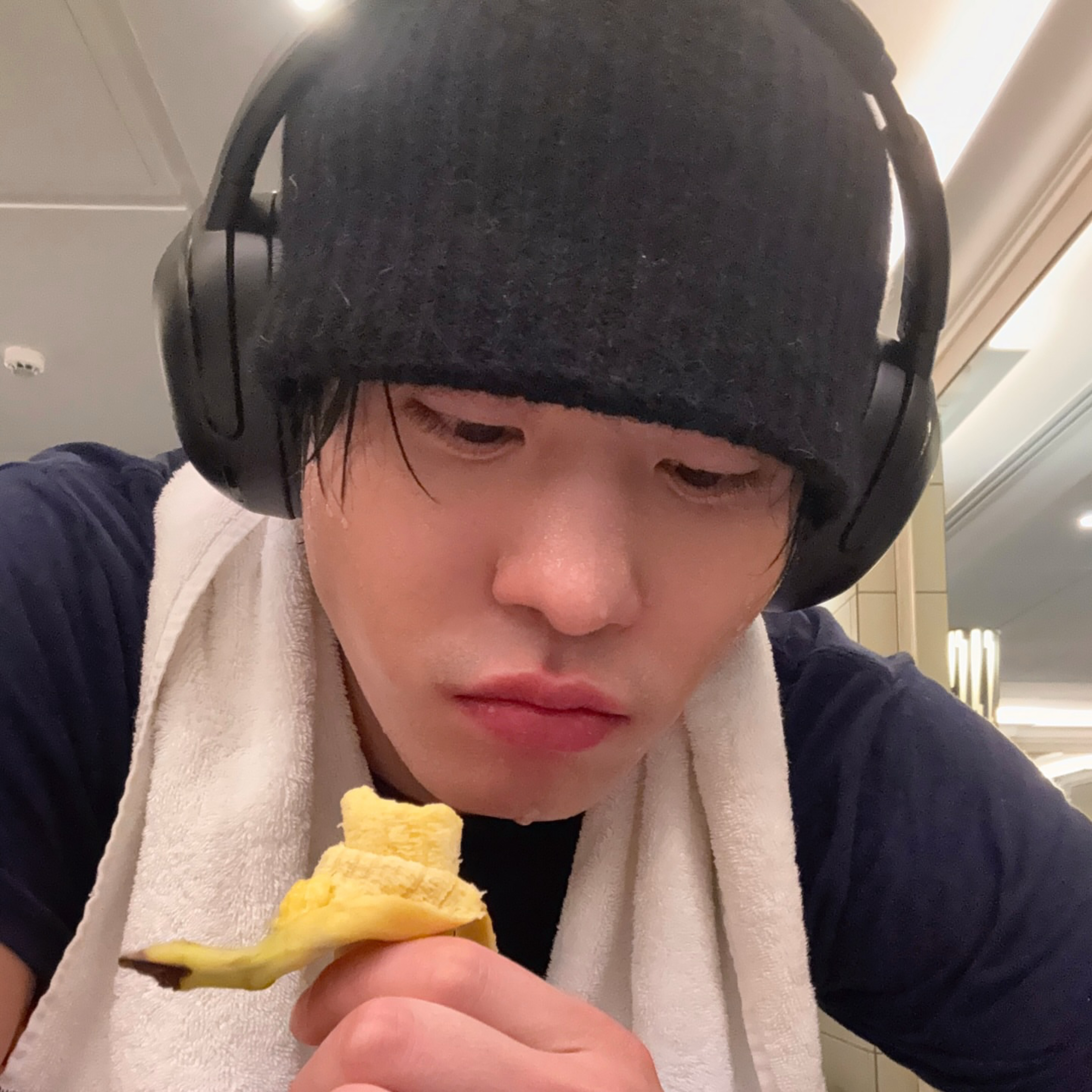 Latest photo of Ahn Hyoseop