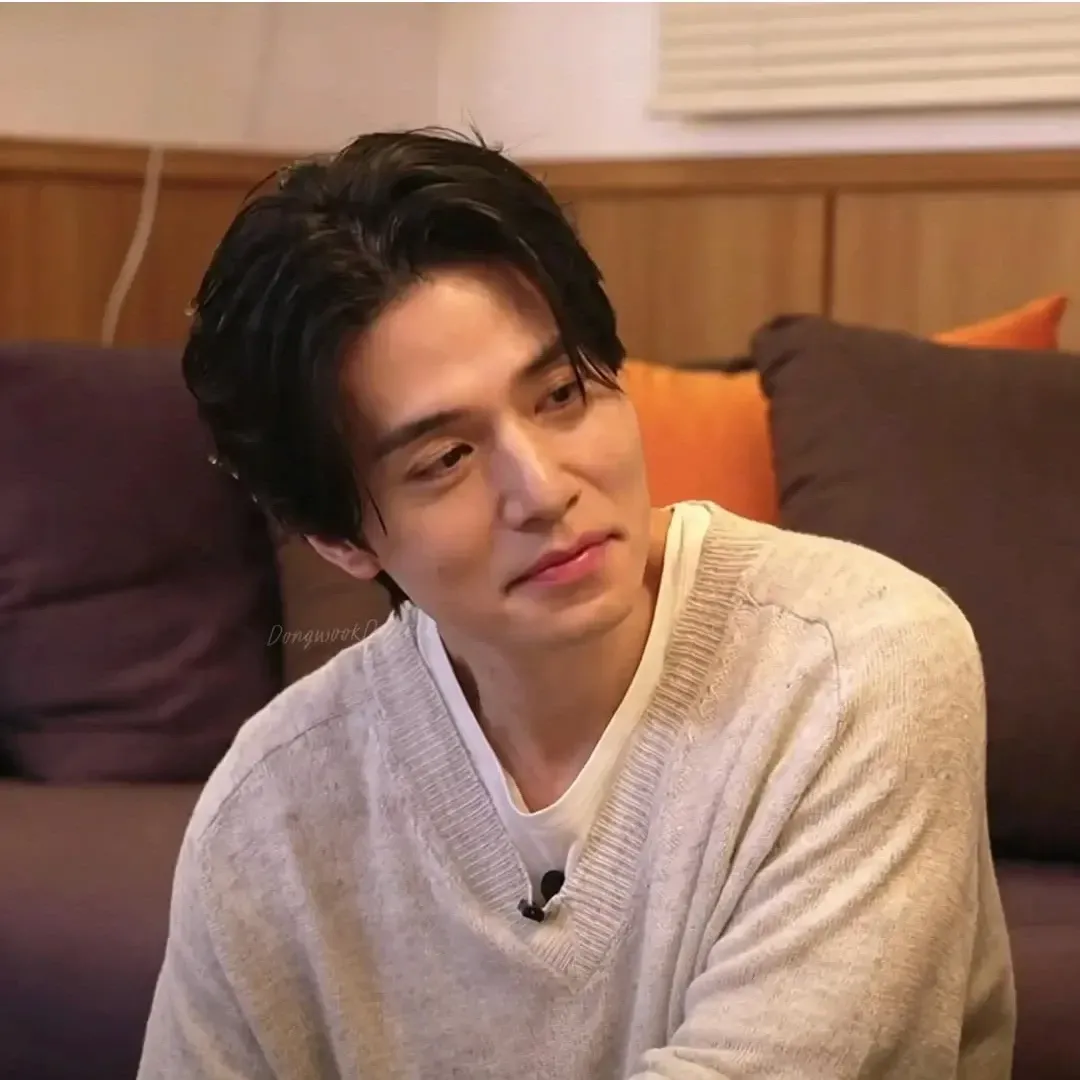 Latest photo of Lee Dongwook