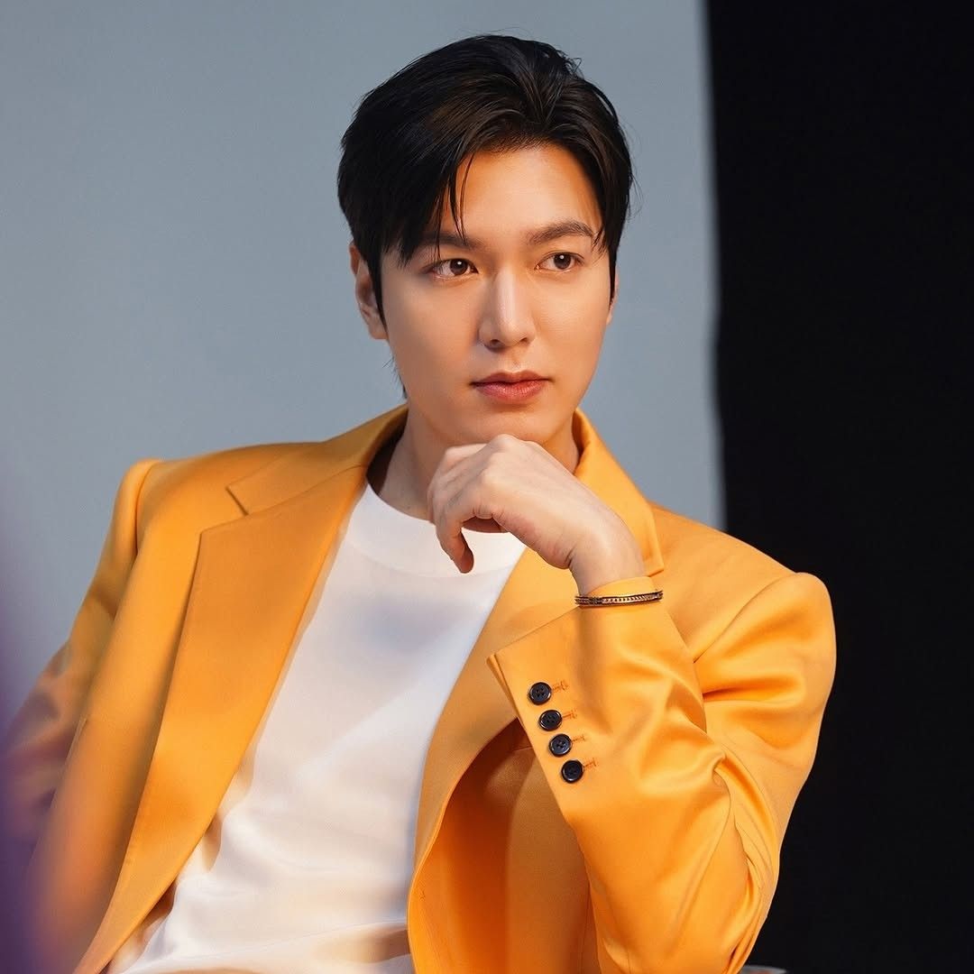 Recent activity shot of Lee Minho