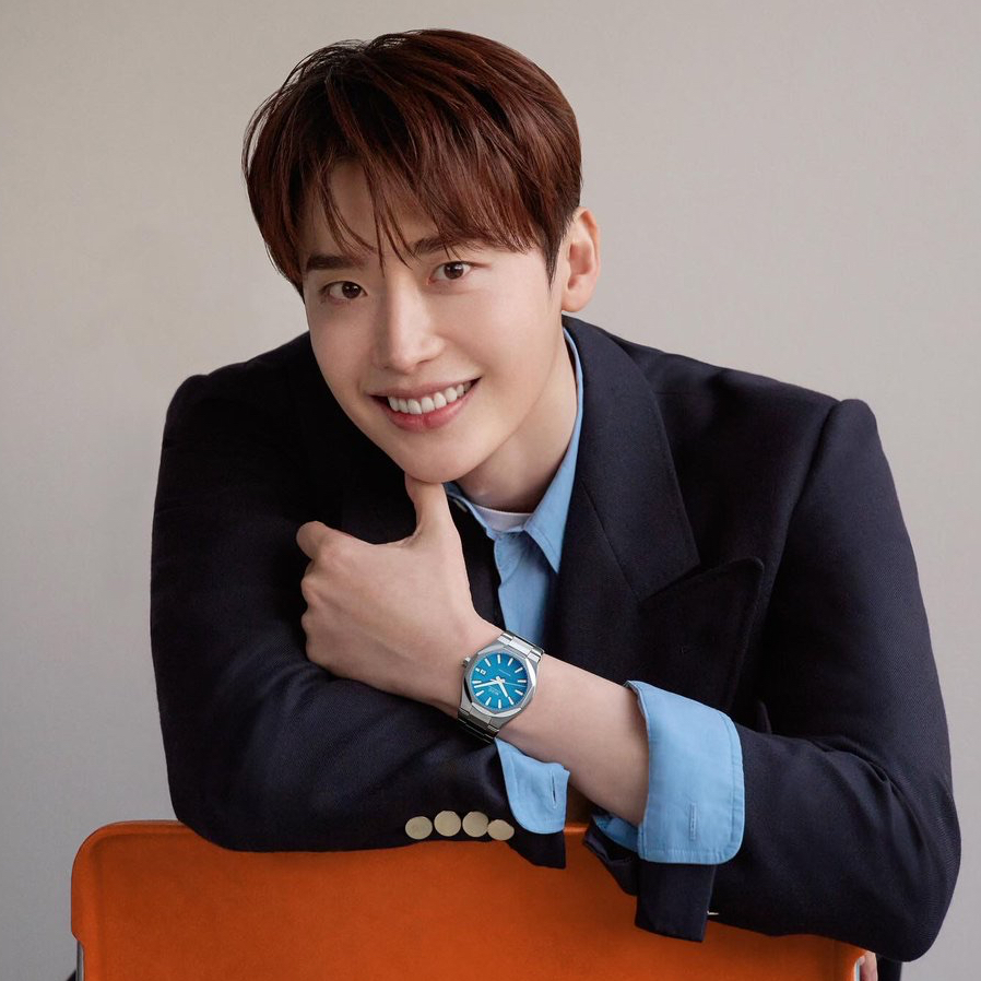 Behind-the-scenes cut of Lee Jongsuk