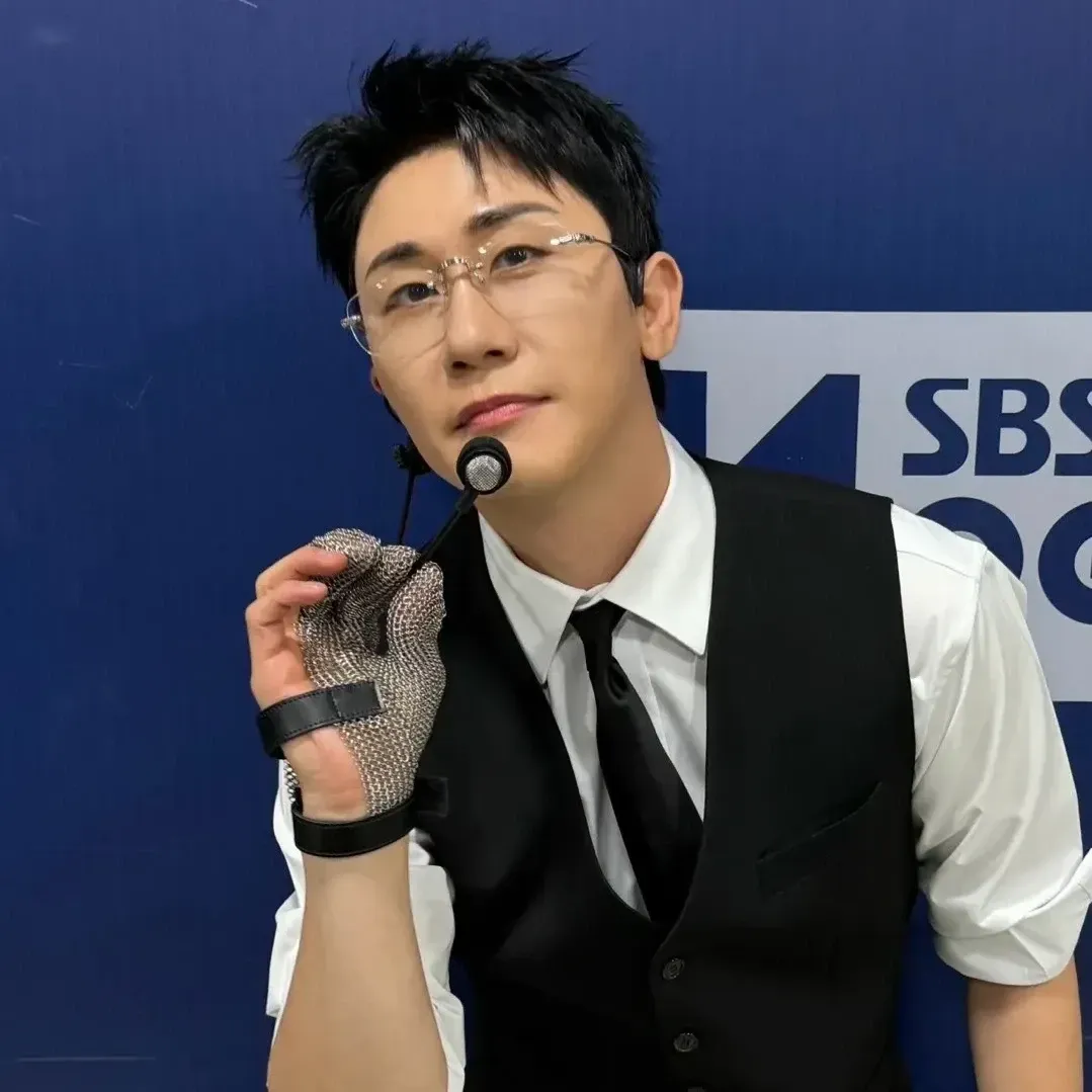 영탁의 비하인드 컷