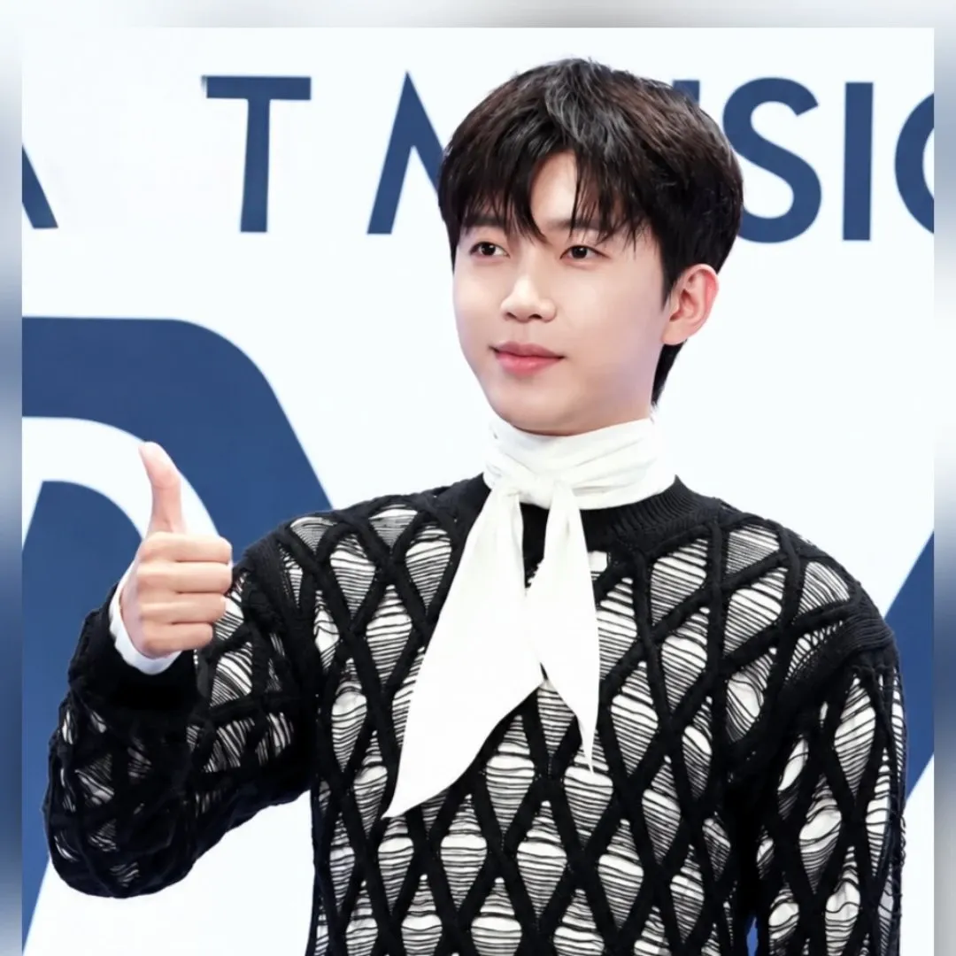 Cuplikan di balik layar dari Lim Youngwoong