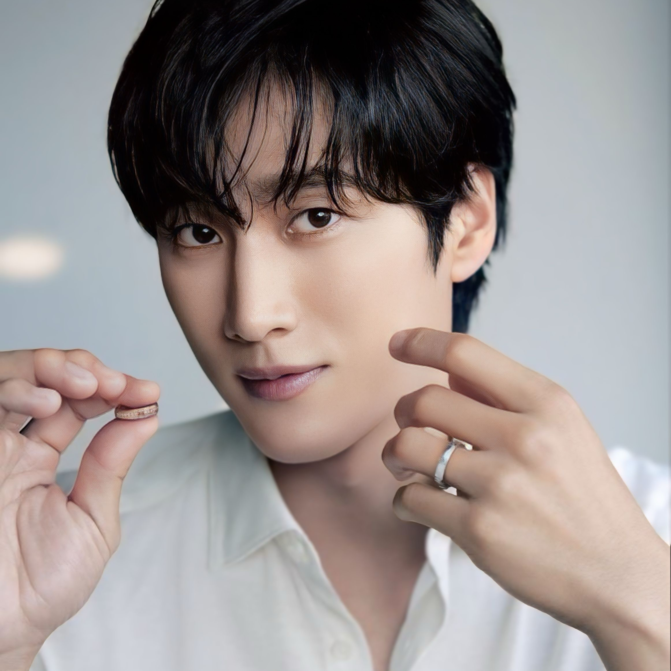 Behind-the-scenes cut of Ahn Bohyun