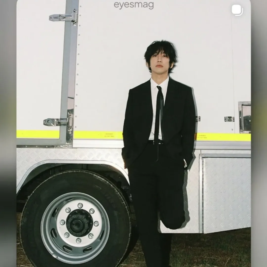 A moment captured by a fan of Lee Seungyoon