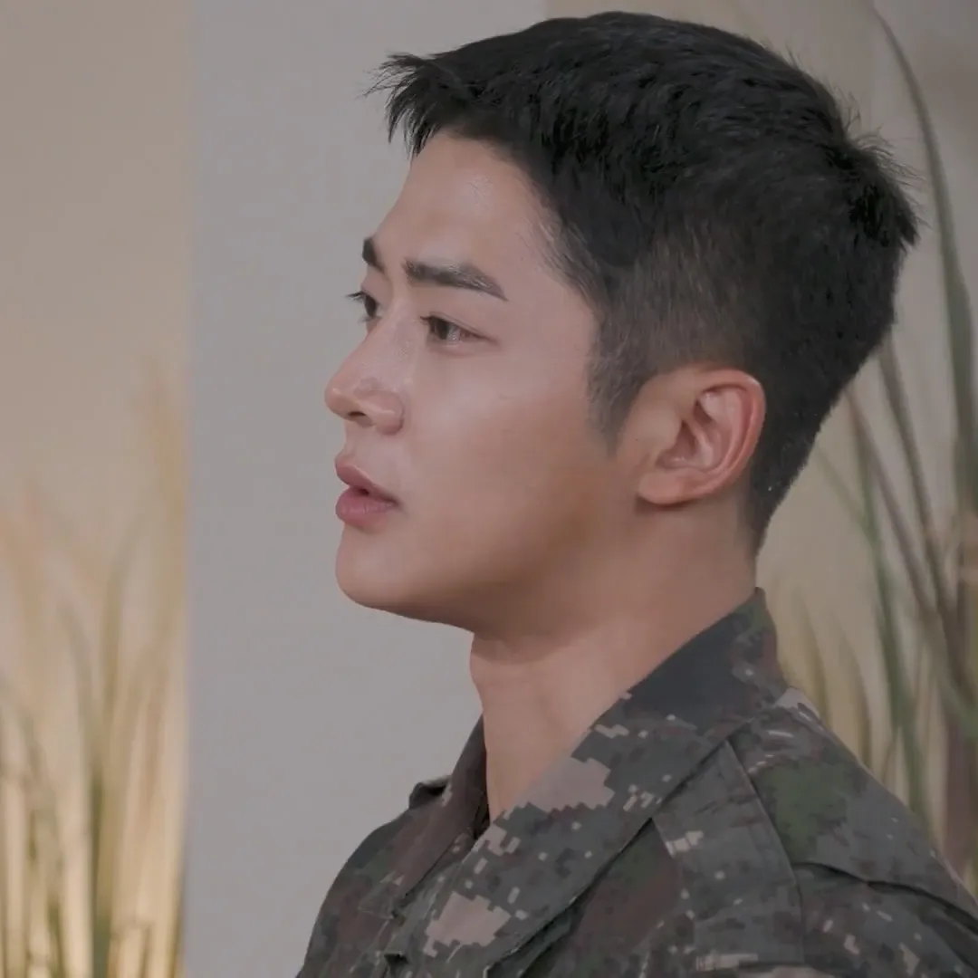 Cuplikan di balik layar dari Rowoon