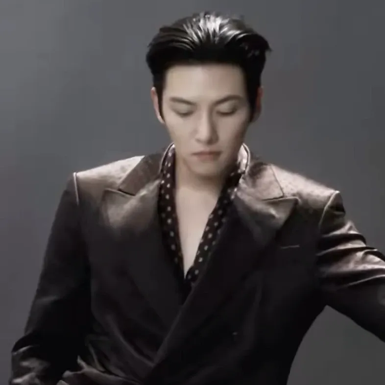 Recent activity shot of Ji Changwook