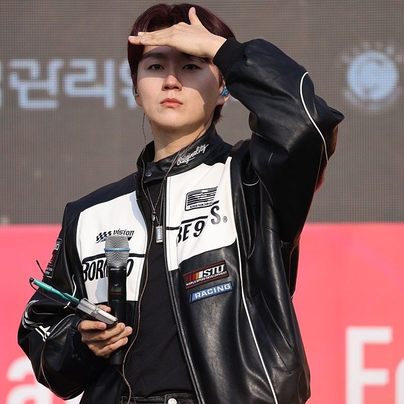 A moment captured by a fan of Forestella