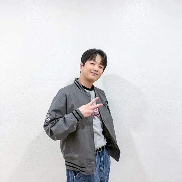 李燦元的幕後花絮