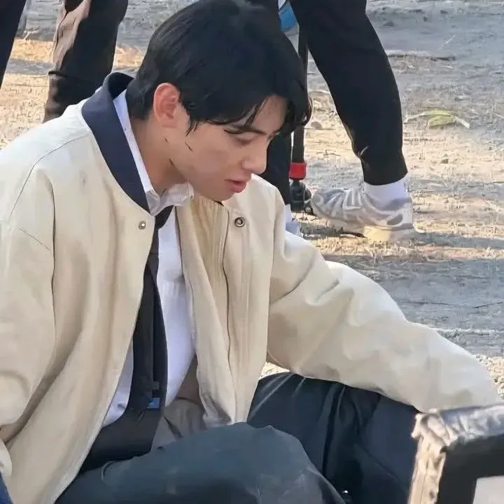Recent activity shot of Cha Eunwoo