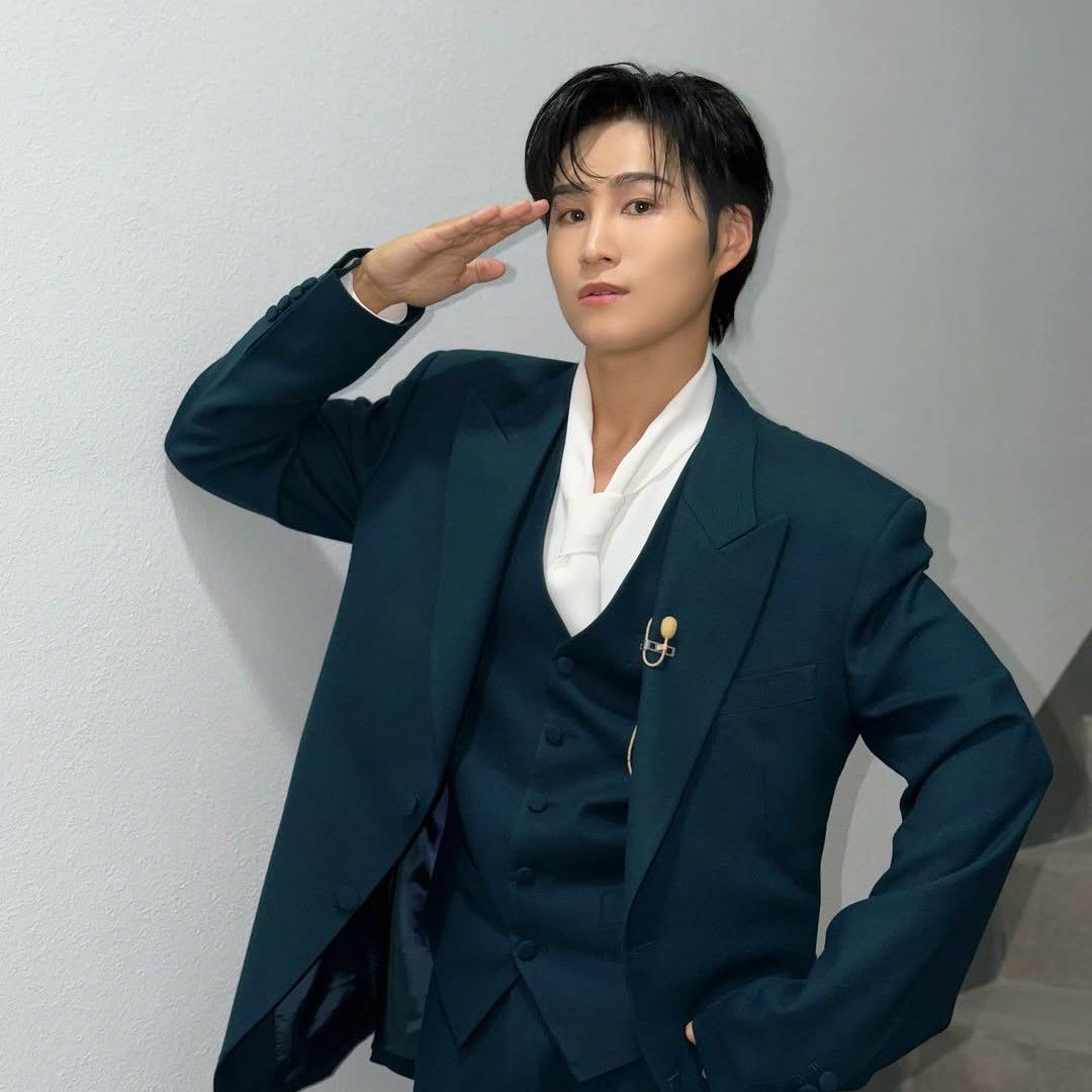 Cuplikan di balik layar dari Kim Heejae