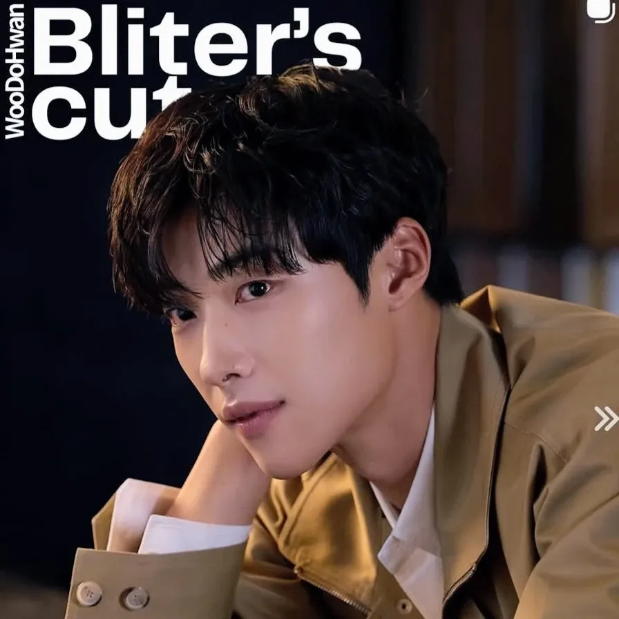 A moment captured by a fan of Woo Dohwan