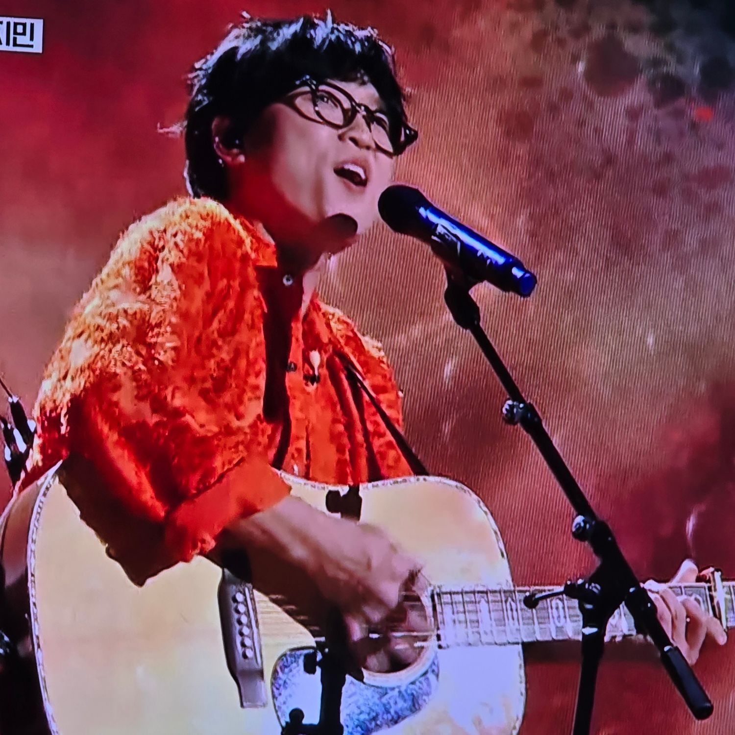 A moment captured by a fan of Bak Changgeun