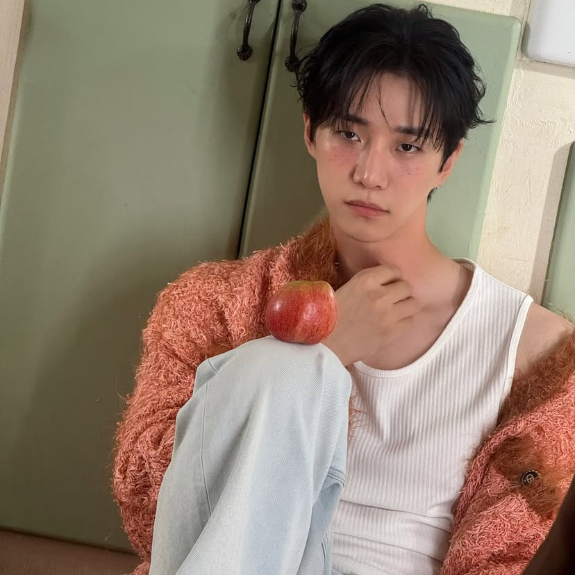 イ・ジュノのビハインドカット