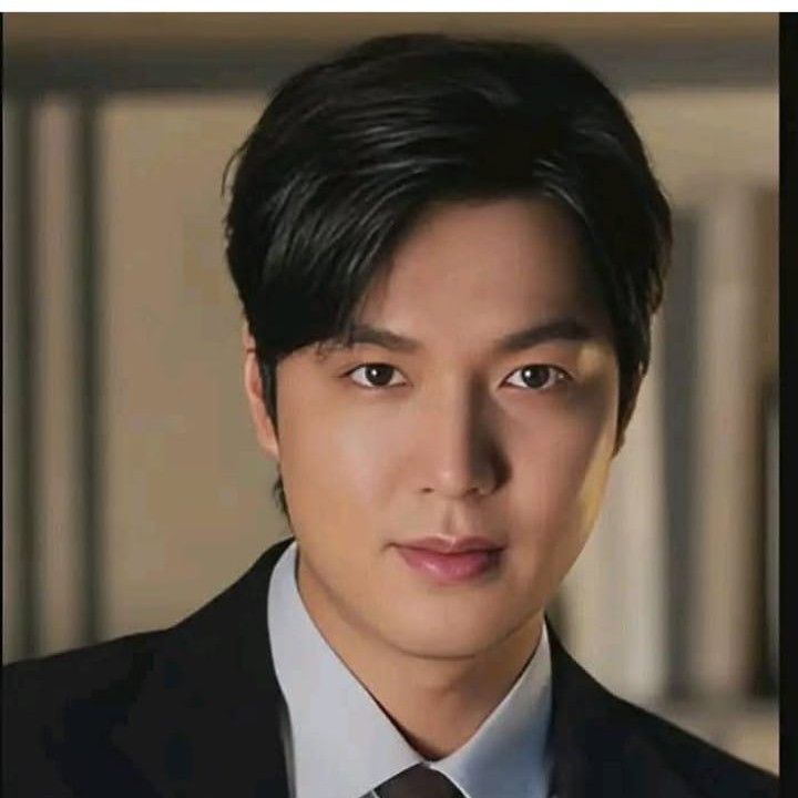 Latest photo of Lee Minho