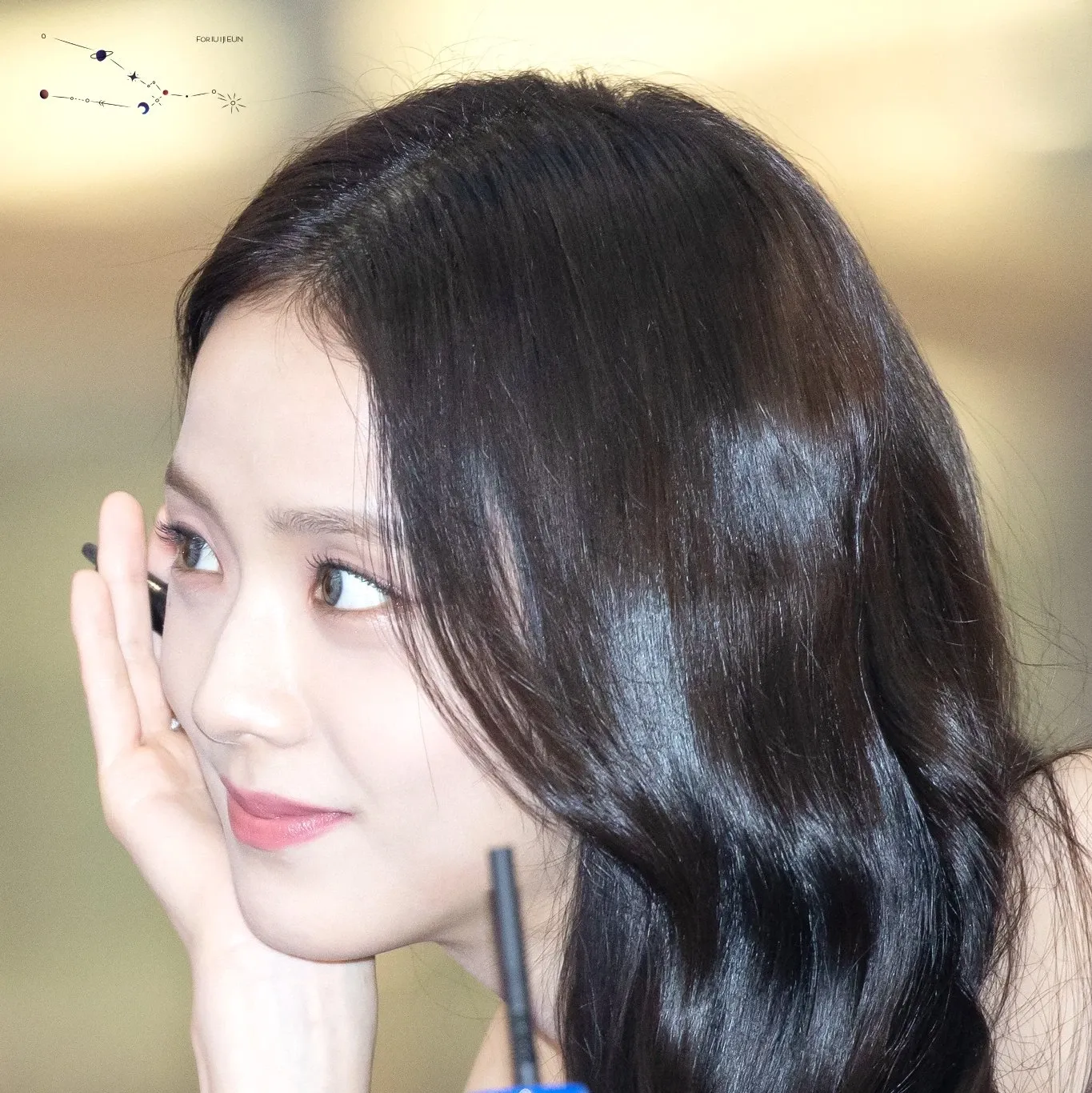 Recent activity shot of Jisoo (1995)