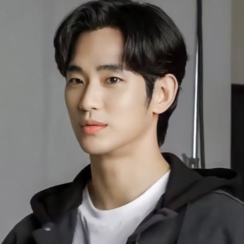 Latest photo of Kim Soohyun