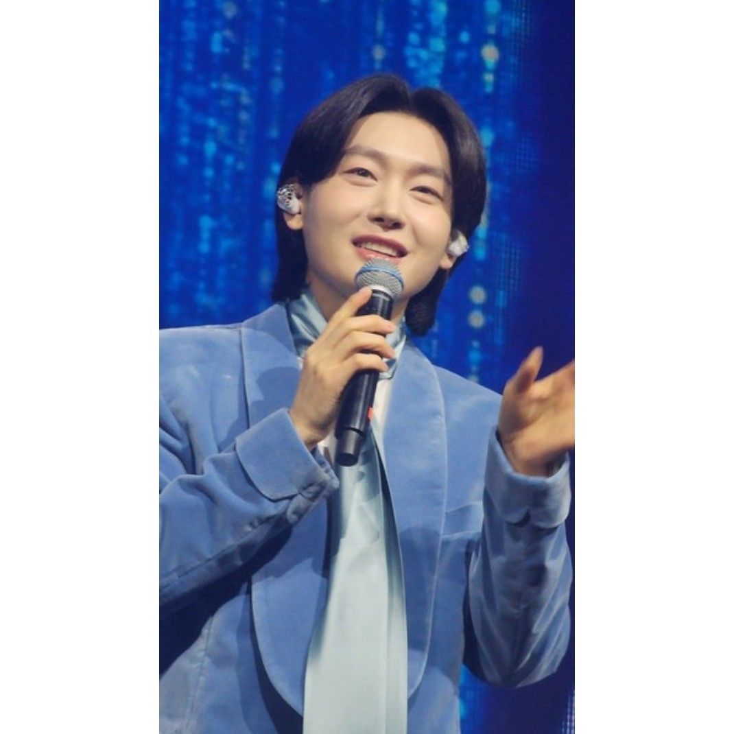 Behind-the-scenes cut of Kim Yongbin