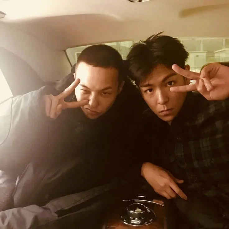 A moment captured by a fan of T.O.P