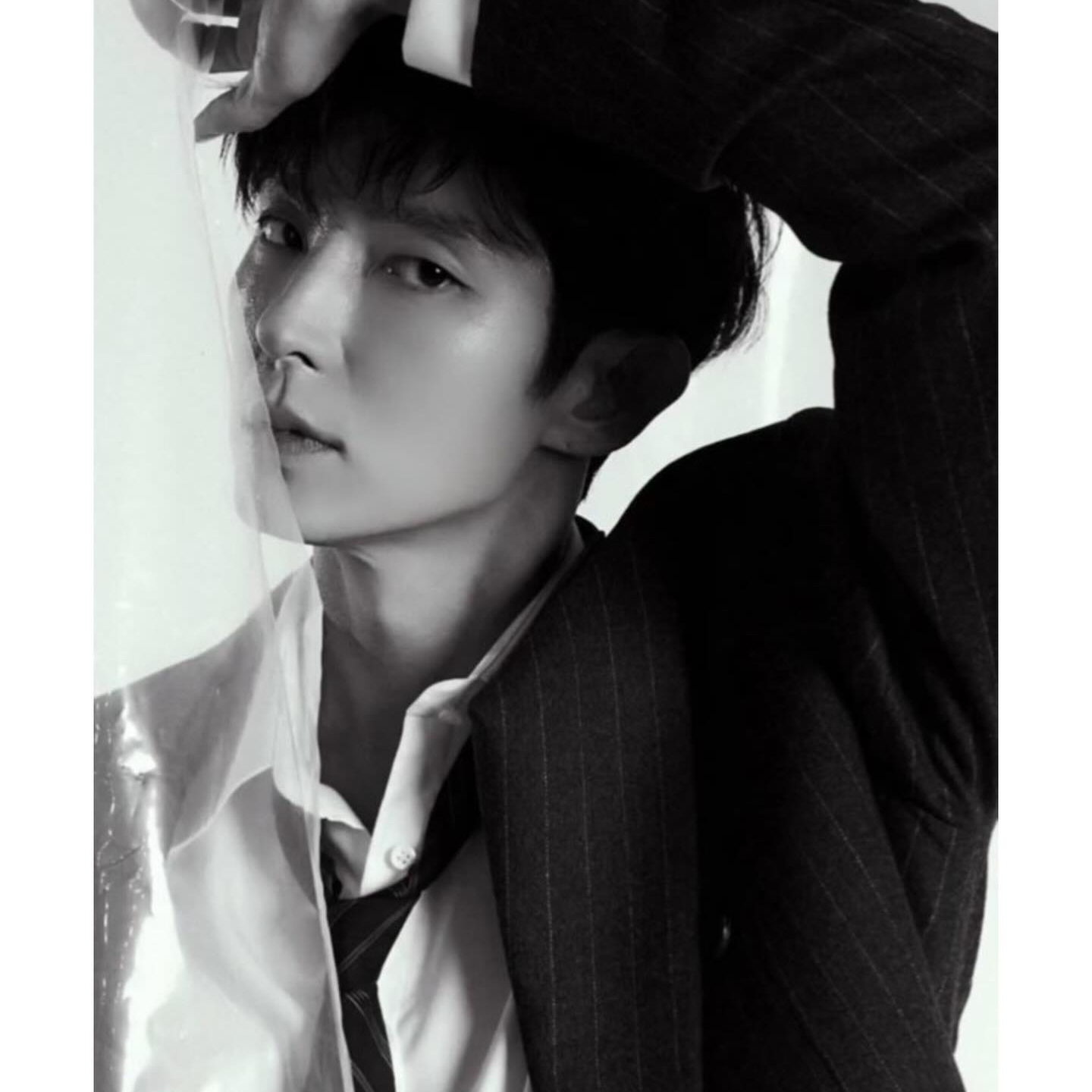 A moment captured by a fan of Lee Joongi