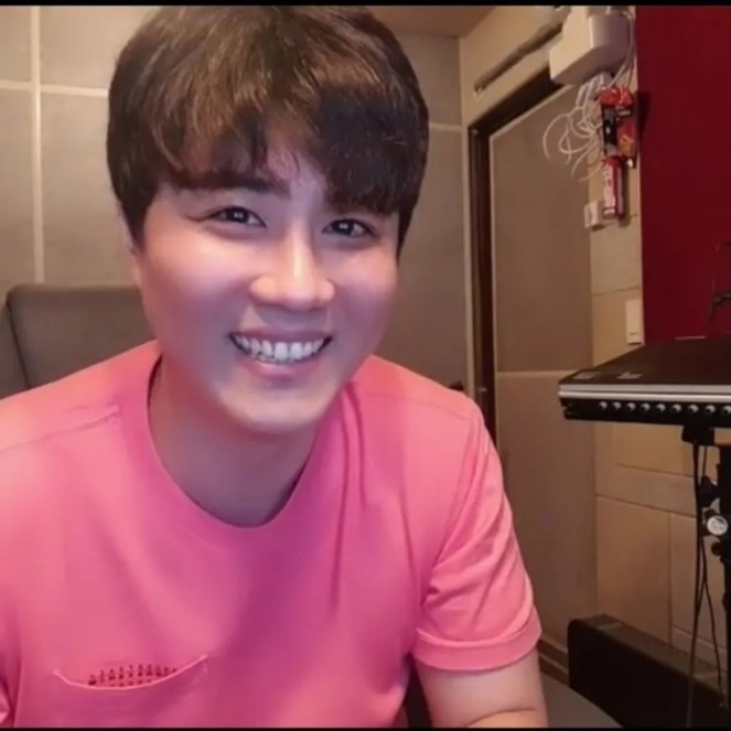 粉丝拍下的晋海成瞬间