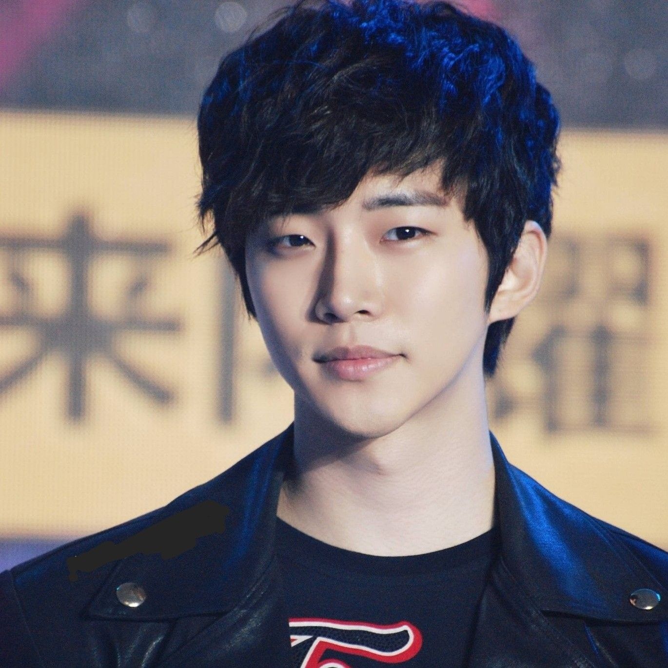 粉絲拍下的李俊昊瞬間