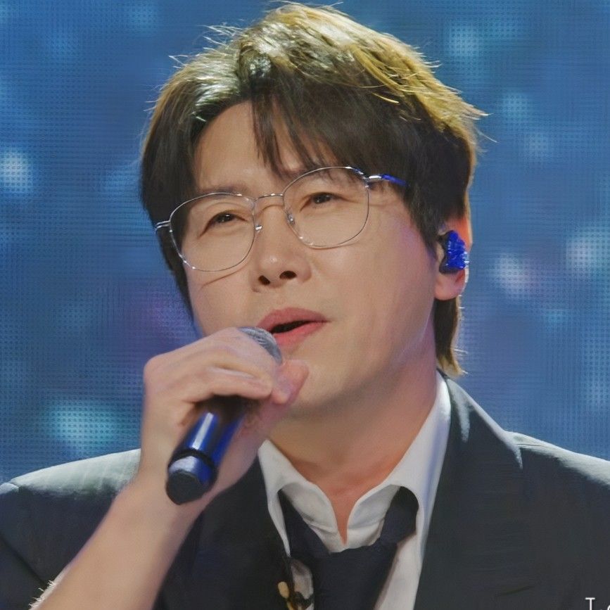 A moment captured by a fan of Chungil