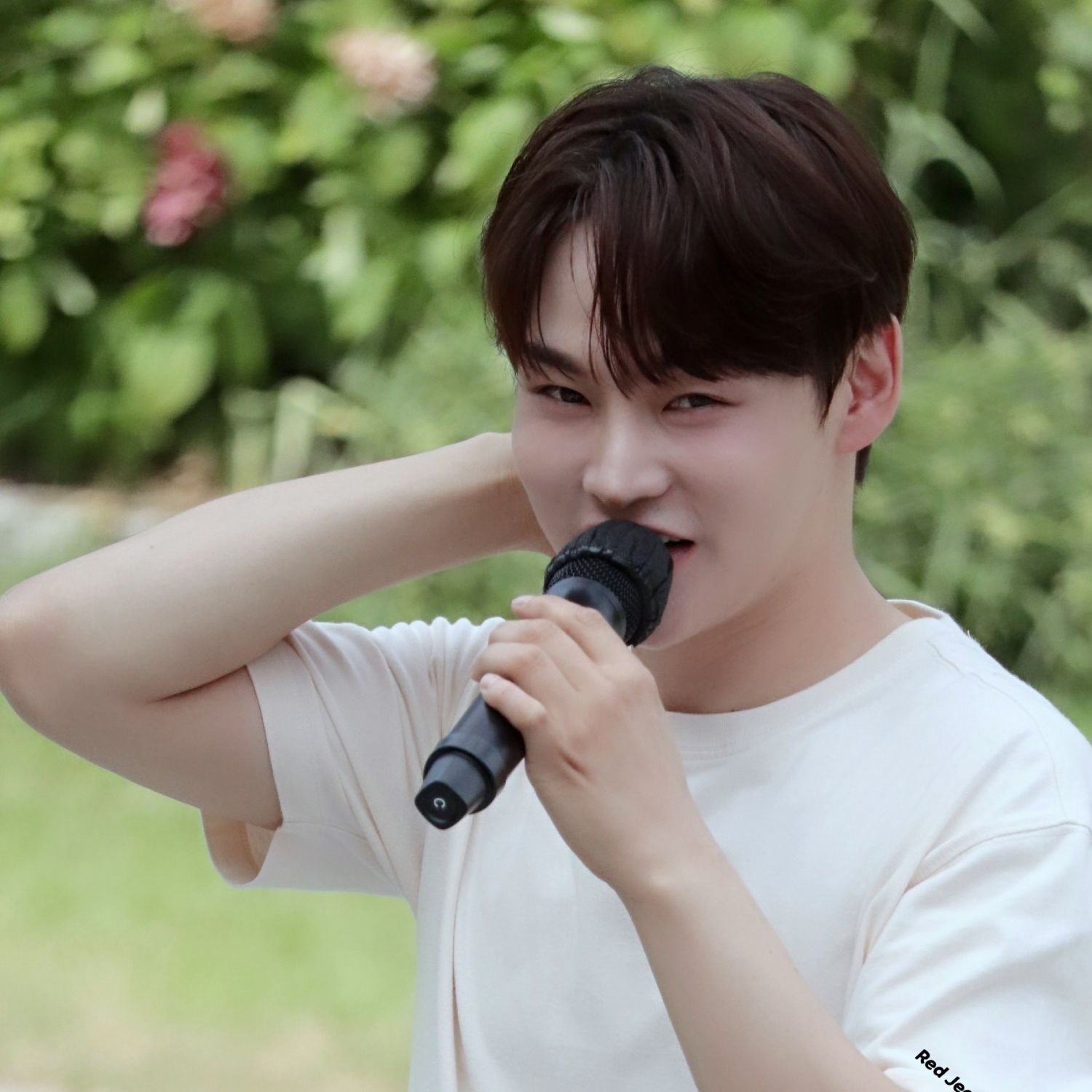 박서진 최근 활동샷