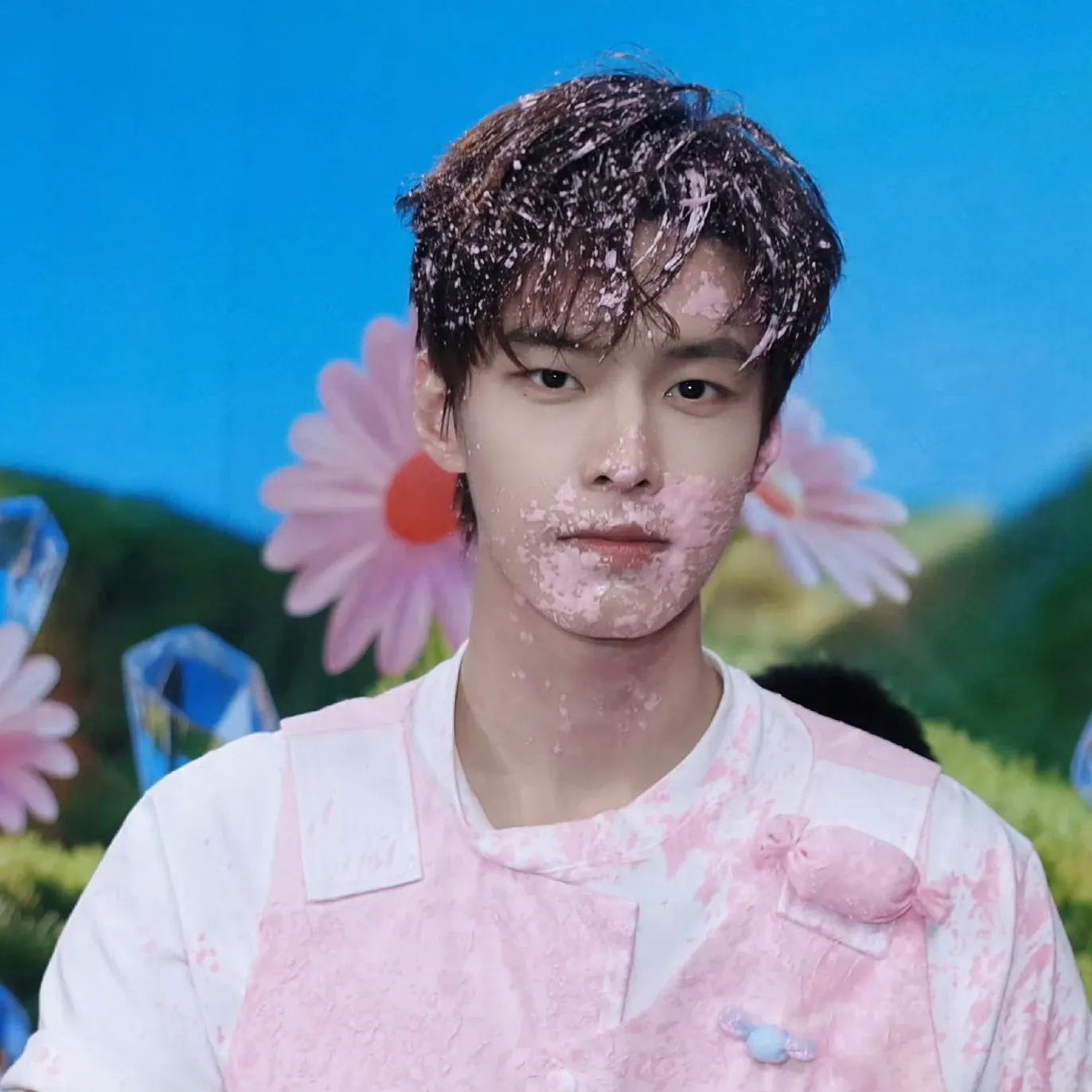 Latest photo of He Yu